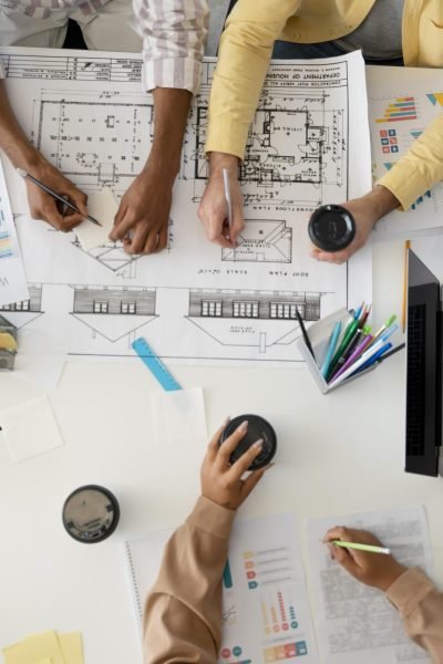 pessoas que trabalham em equipe